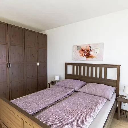 Sunny With Amazing Terrace On The 13th Floor Near Center 브라티슬라바