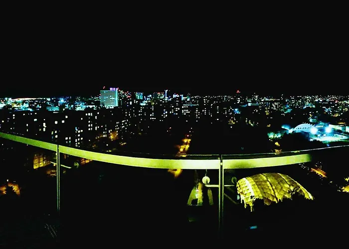Sunny With Amazing Terrace On The 13th Floor Near Center Appartement