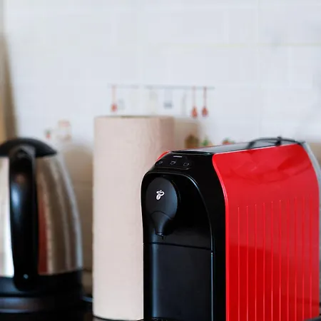 شقة Sunny With Amazing Terrace On The 13th Floor Near Center *